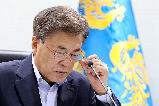 대통령 정무수석 후임 임명을 두고 청와대의 고민이 깊어지고 있다.(자료사진)ⓒ청와대