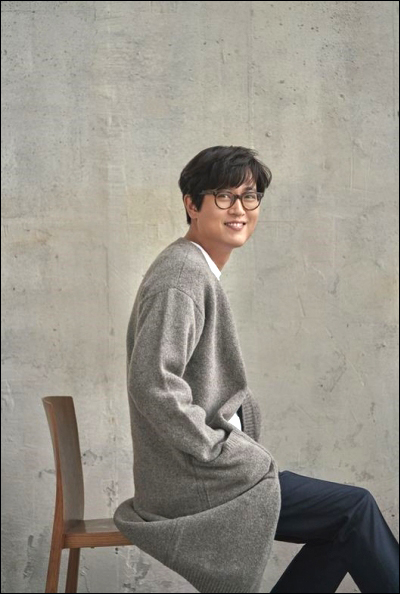 김동률이 음원차트 1위를 석권하며 화려한 컴백을 알렸다. ⓒ 뮤직팜