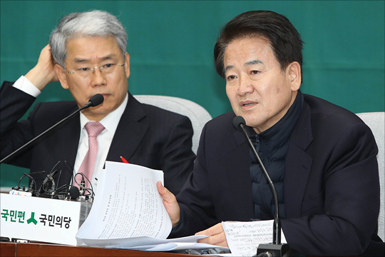 정동영 국민의당 의원이 12일 오후 국회에서 열린 국민의당 의원총회에서 발언을 하고 있다. ⓒ데일리안 홍금표 기자