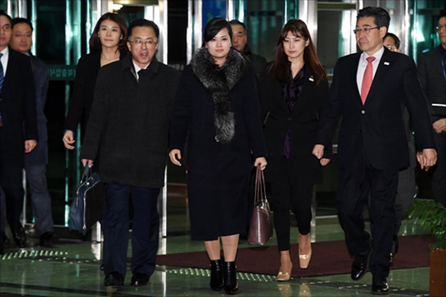 정부가 북한의 평창 동계올림픽 참가 경비 지원을 위해 남북협력기금에서 28억6000만원을 집행하는 방안을 의결했다.(자료사진) ⓒ사진공동취재단