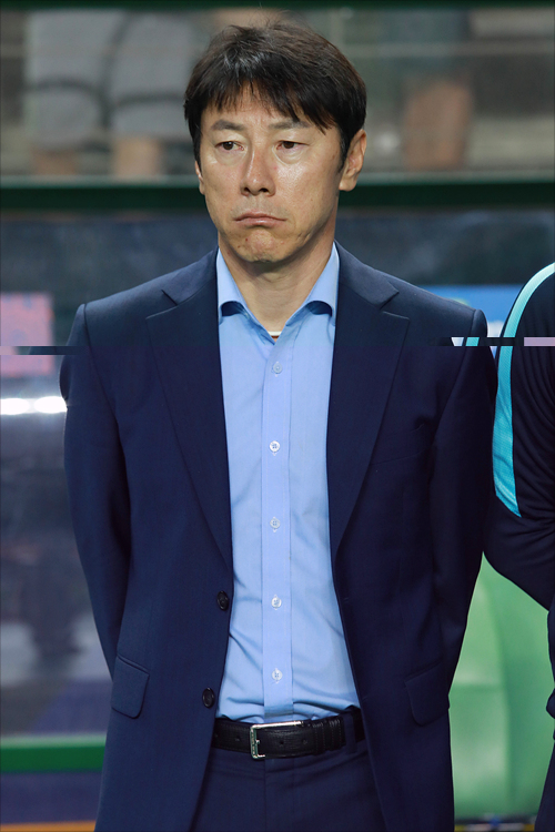 신태용 감독이 신장 180cm가 넘는 풀백 자원이 없는 것에 대한 아쉬움을 드러냈다. ⓒ 데일리안 홍금표 기자