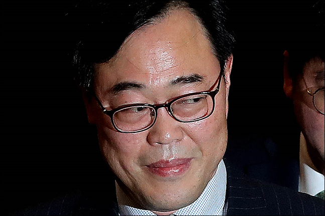 김기식 금융감독원장이 4월 10일 서울 여의도 금융투자협회에서 증권회사 대표이사들과 내부통제 강화를 위한 간담회를 갖고 있다. ⓒ데일리안 홍금표 기자