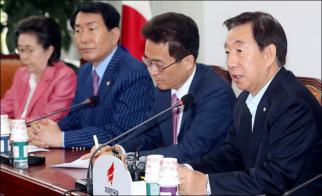 김성태 자유한국당 원내대표가 지난 15일 오전 국회에서 열린 원내대책회의에서 이야기 하고 있다. (자료사진) ⓒ데일리안 박항구 기자