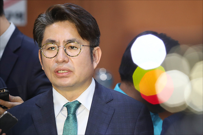 6.13 지방선거와 함께 치러지는 국회의원 재보궐선거에서 바른미래당 손학규 중앙선대위원장의 불출마 선언으로 송파을 공천을 확정지은 박종진 후보 ⓒ데일리안 홍금표 기자