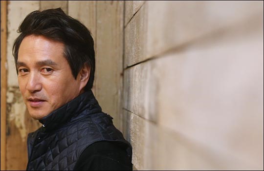 배우 조재현이 또 다시 미투 폭로에 휩싸인 가운데