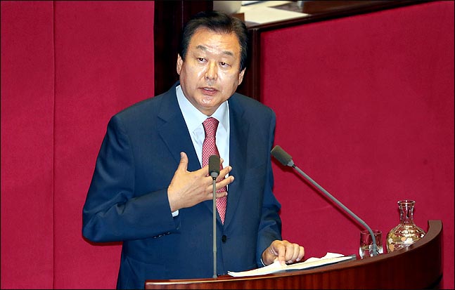김무성 자유한국당 전 대표최고위원이 13일 국회 본회의장에서 대정부질문을 하고 있다. ⓒ데일리안 박항구 기자