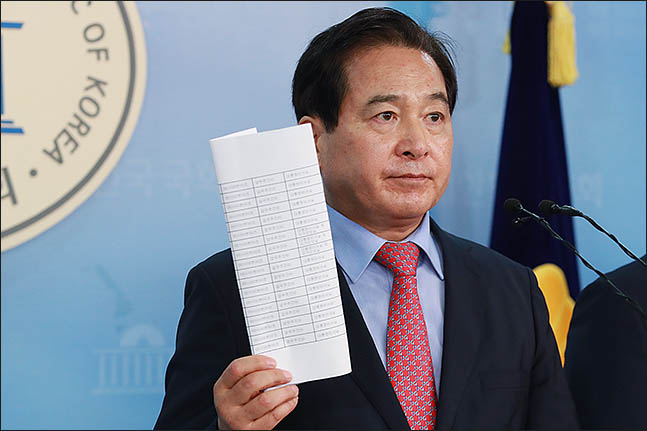 심재철 자유한국당 의원은 지난 9일 한 매체 기자를 고소하며, 지난 1980년 이른바 김대중 내란음모사건 당시 먼저 붙잡힌 이해찬 대표의 자백으로 자신이 고문을 당했다고 주장했다. ⓒ데일리안 류영주 기자