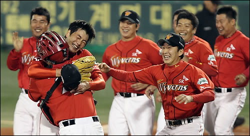 2010년 이후 8년 만에 우승에 도전하는 SK. ⓒ 연합뉴스